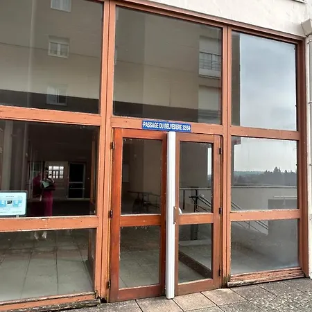 The Belvedere: City Centre With Magnificent Views Poitiers